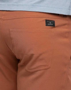 TravisMathew Apparent Wind Short 9In><noscript><img width=