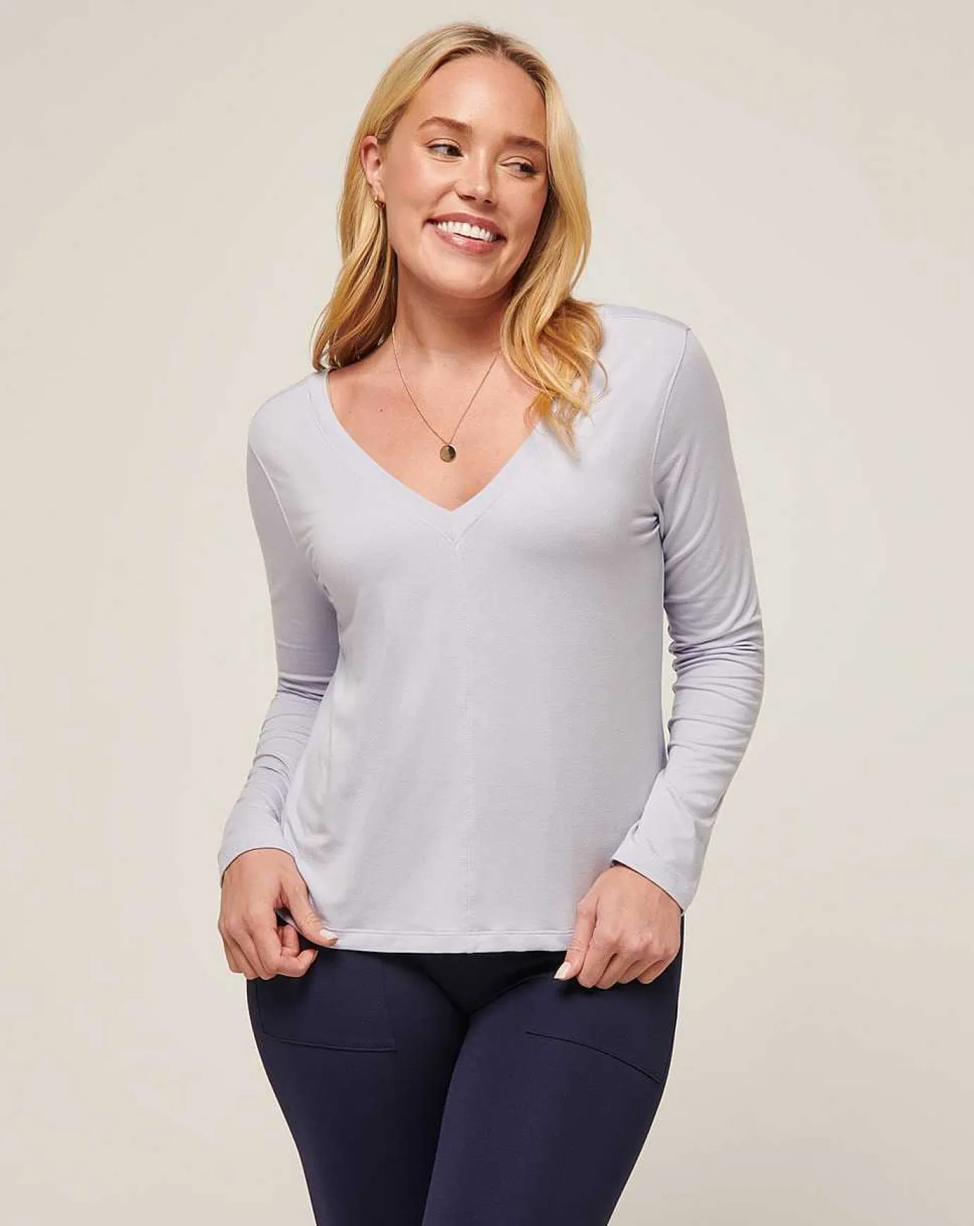 TravisMathew Bay Waves Vneck Top> Shirts & Tops