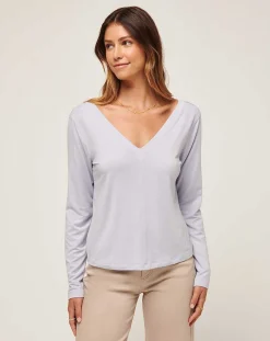 TravisMathew Bay Waves Vneck Top><noscript><img width=