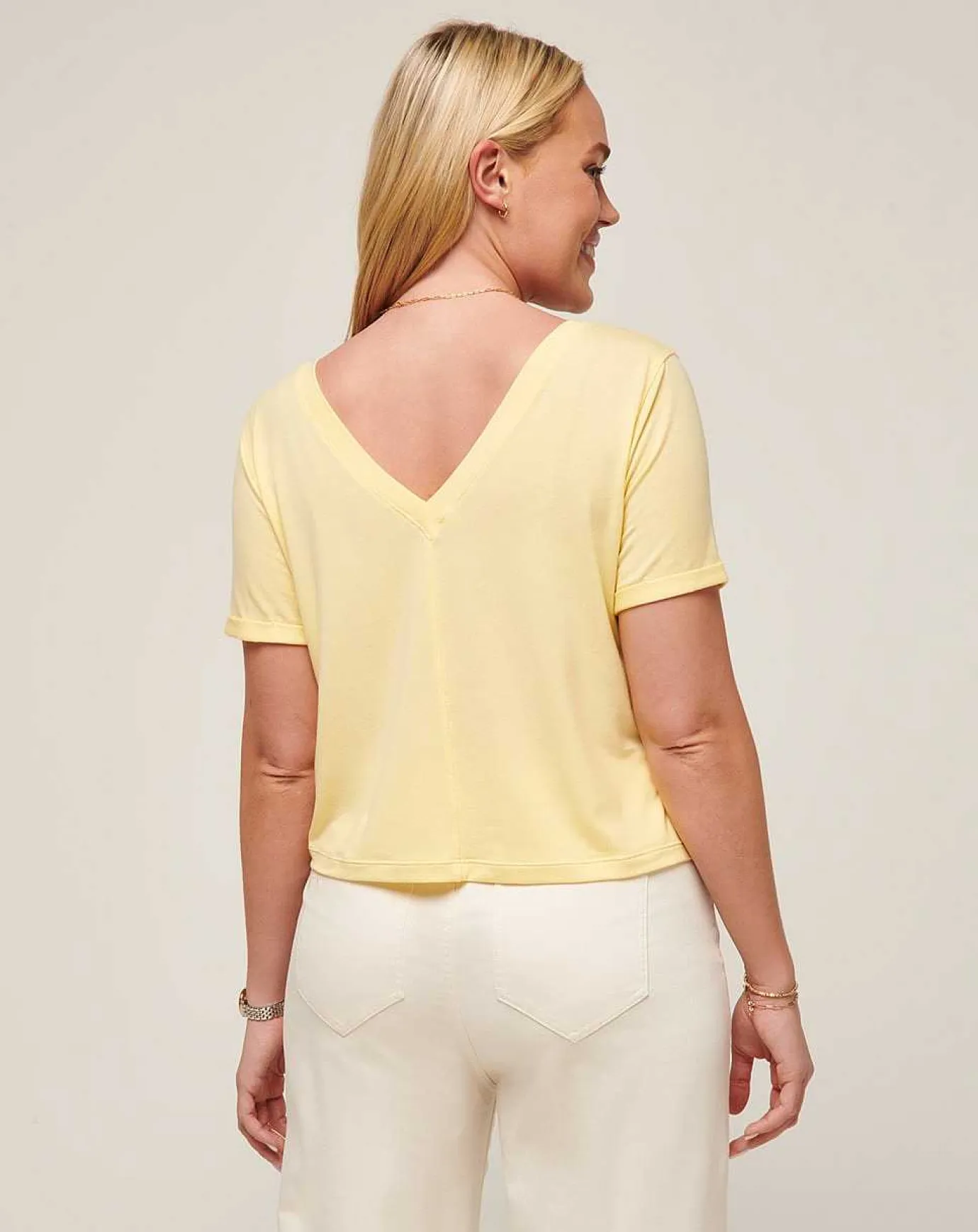 TravisMathew Calm Waters Vneck Top> Shirts & Tops