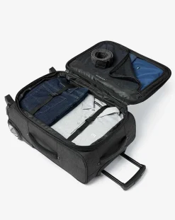 TravisMathew Carry On 2.0><noscript><img width=