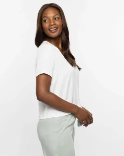 TravisMathew Chase The Light V-Neck Top><noscript><img width=