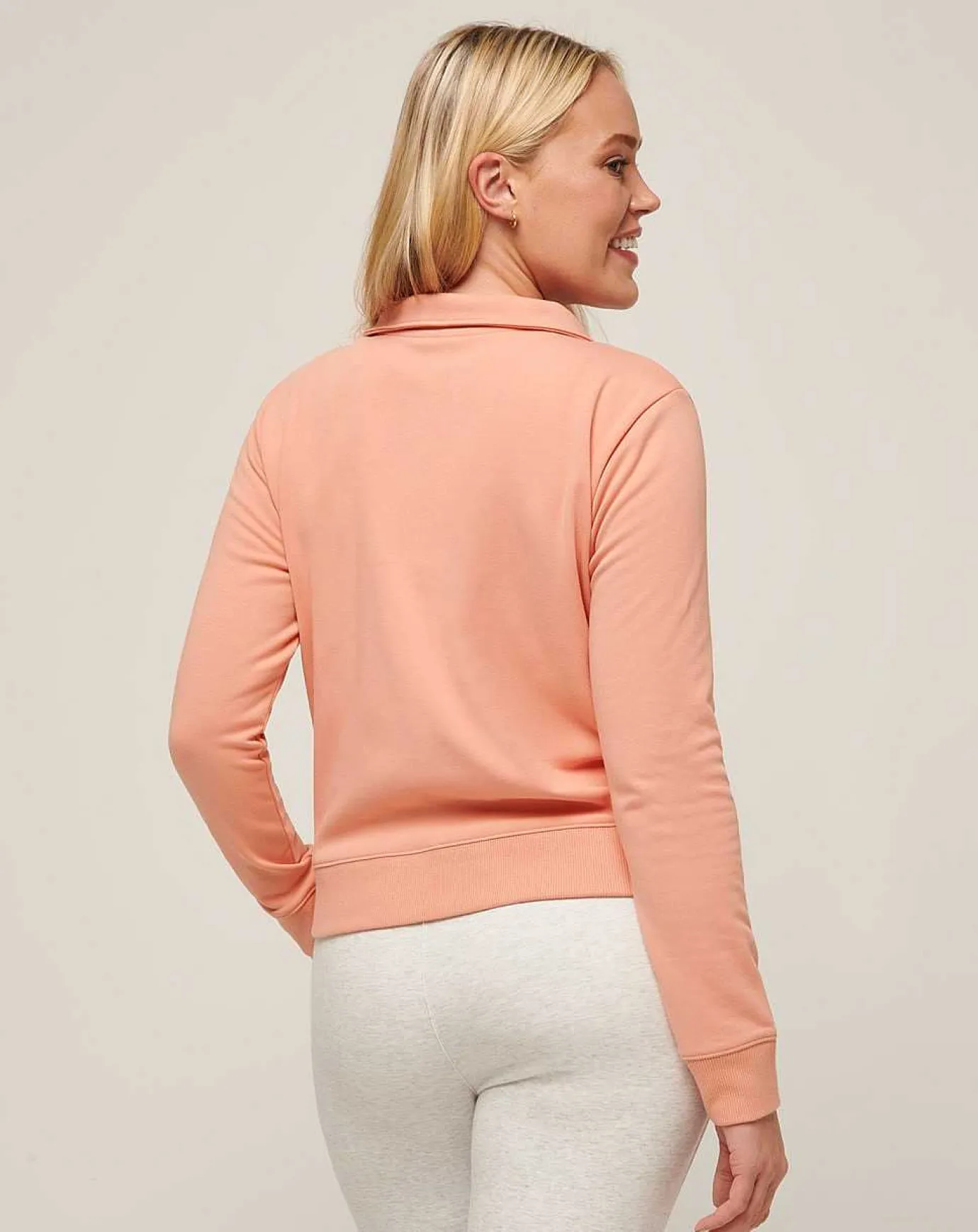 TravisMathew Cloud Fleece Half Zip> Hoodies & Pullovers