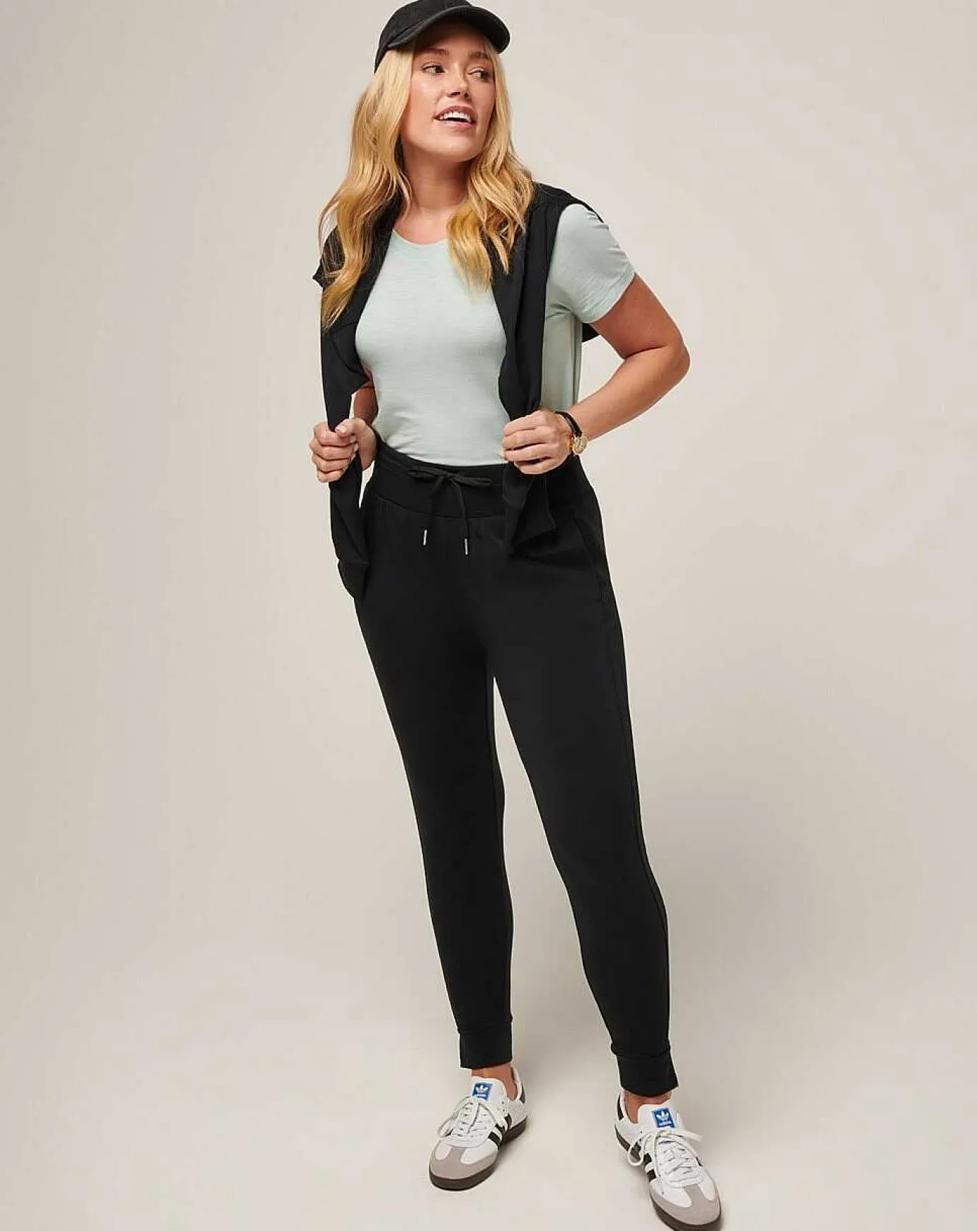 TravisMathew Cloud Terry Tie Jogger> Pants