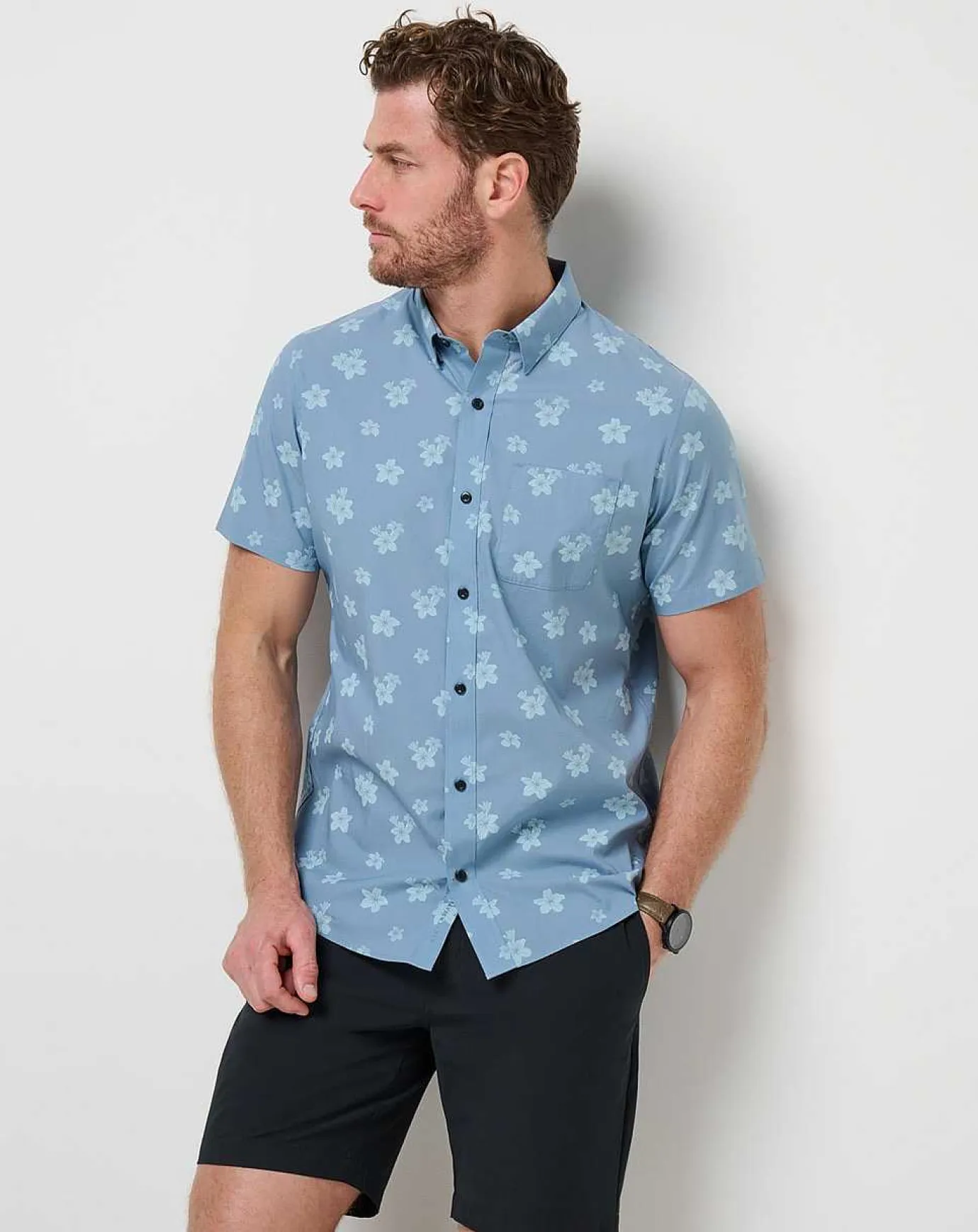 TravisMathew Dine & Drive Button-Up> Polos