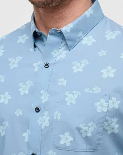 TravisMathew Dine & Drive Button-Up><noscript><img width=