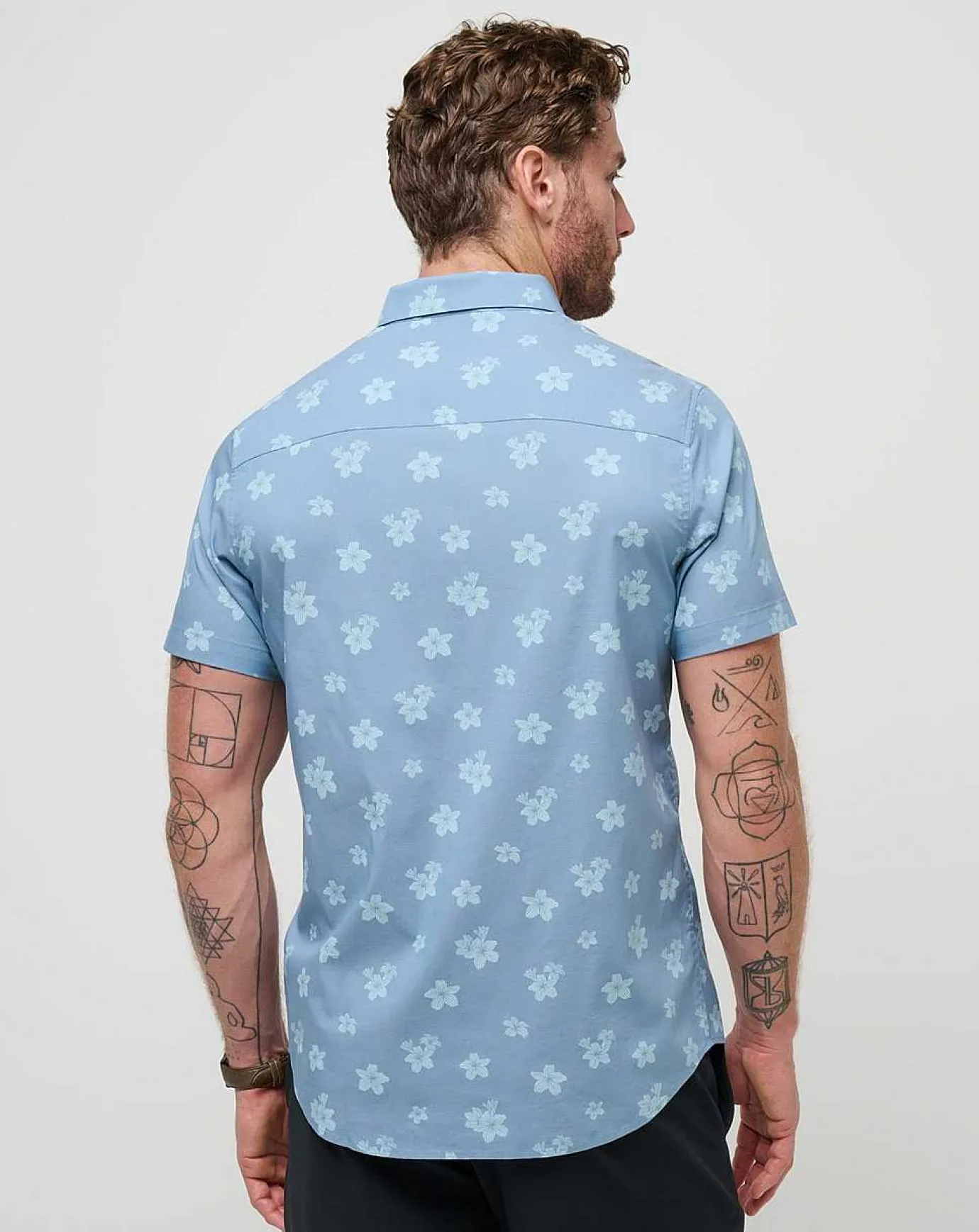 TravisMathew Dine & Drive Button-Up> Polos
