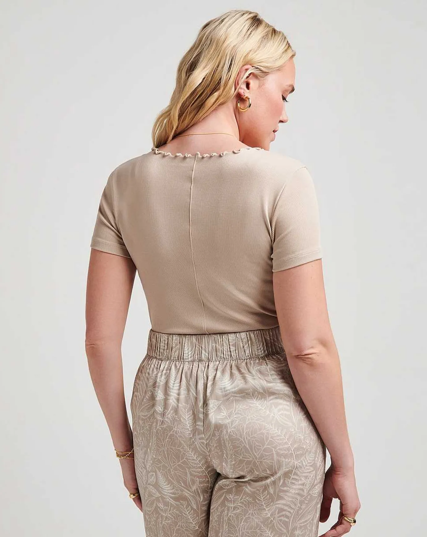TravisMathew Fizzy Drink Cloud Ribbed Top> Shirts & Tops