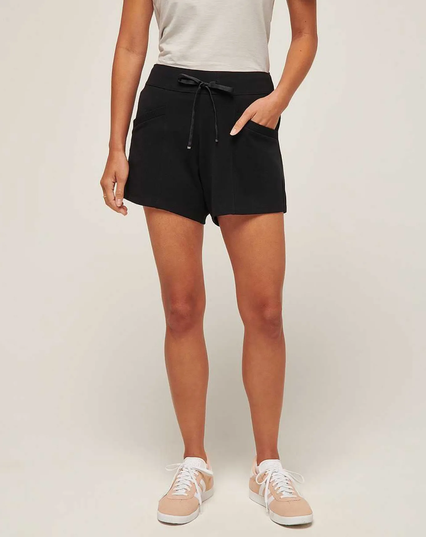 TravisMathew Friday Ponte Pocket Short> Shorts