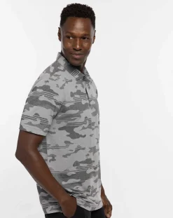 TravisMathew Heater Camo Polo> Polos