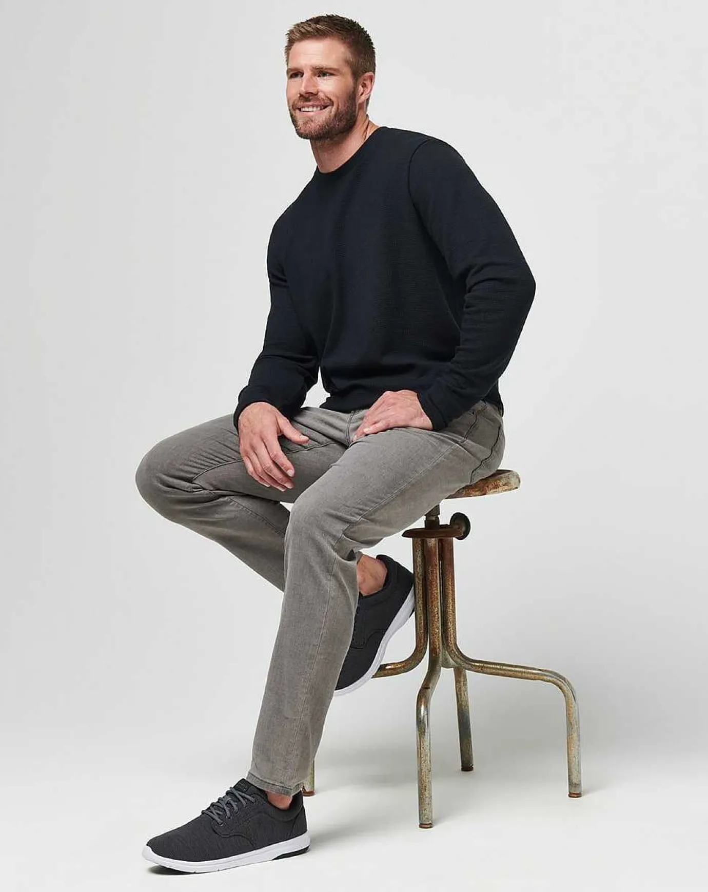 TravisMathew Legacy Featherweight Jeans> Pants