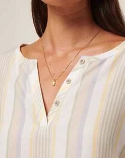 TravisMathew More Bubbles Please Twill Top><noscript><img width=