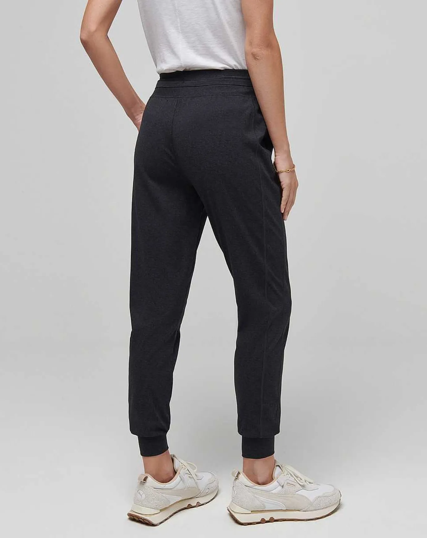 TravisMathew Moveknit Tie Jogger> Pants