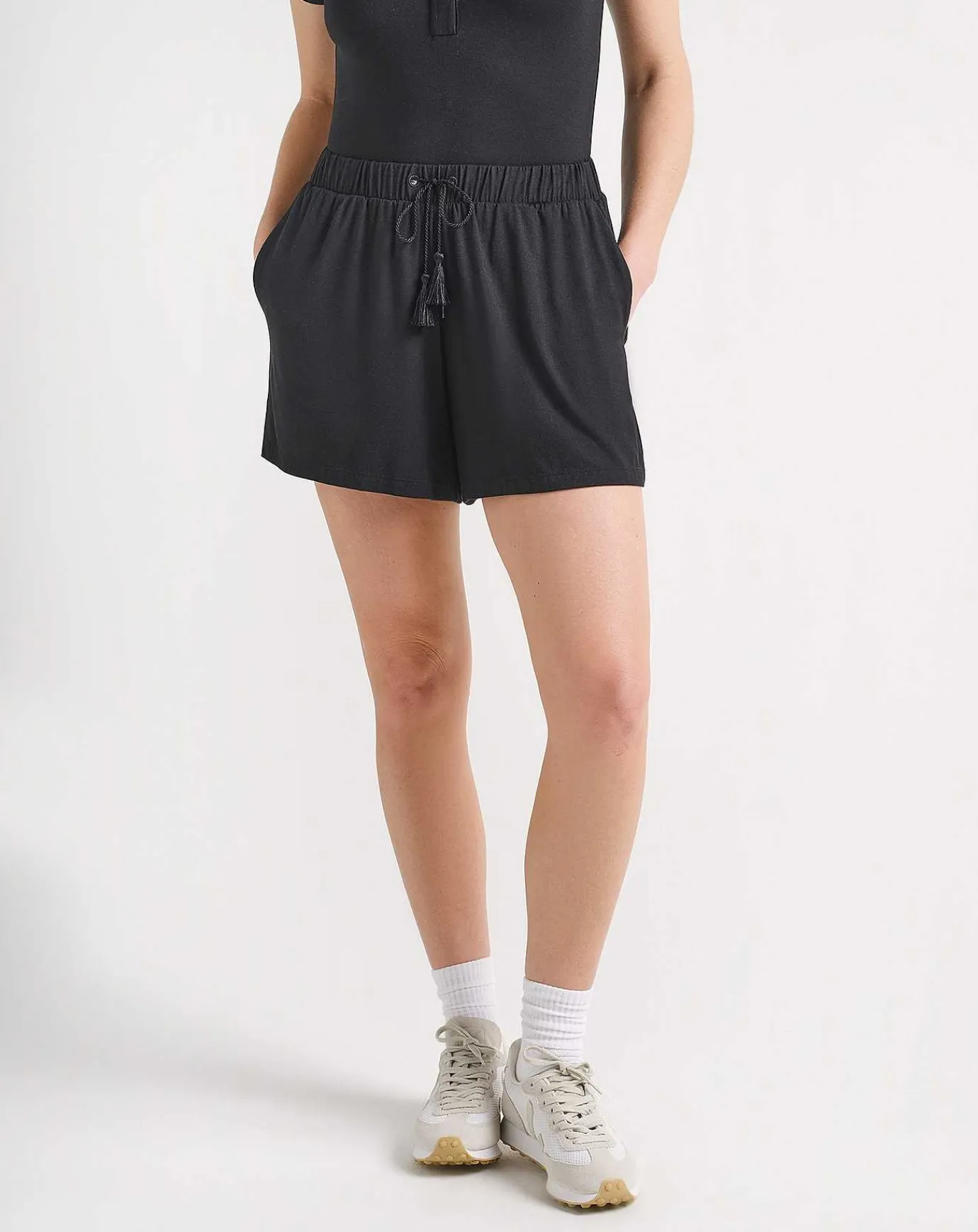 TravisMathew Pearly Shells Short> Shorts