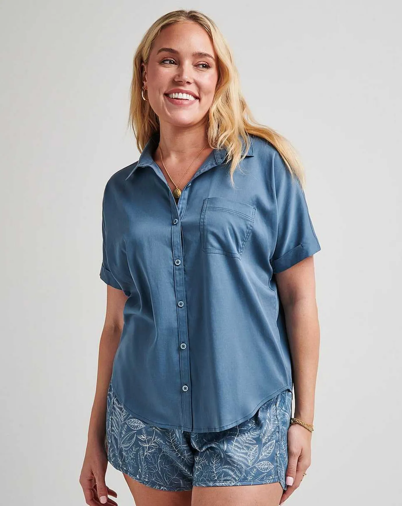 TravisMathew Seaside Bliss Tie Front Top> Shirts & Tops