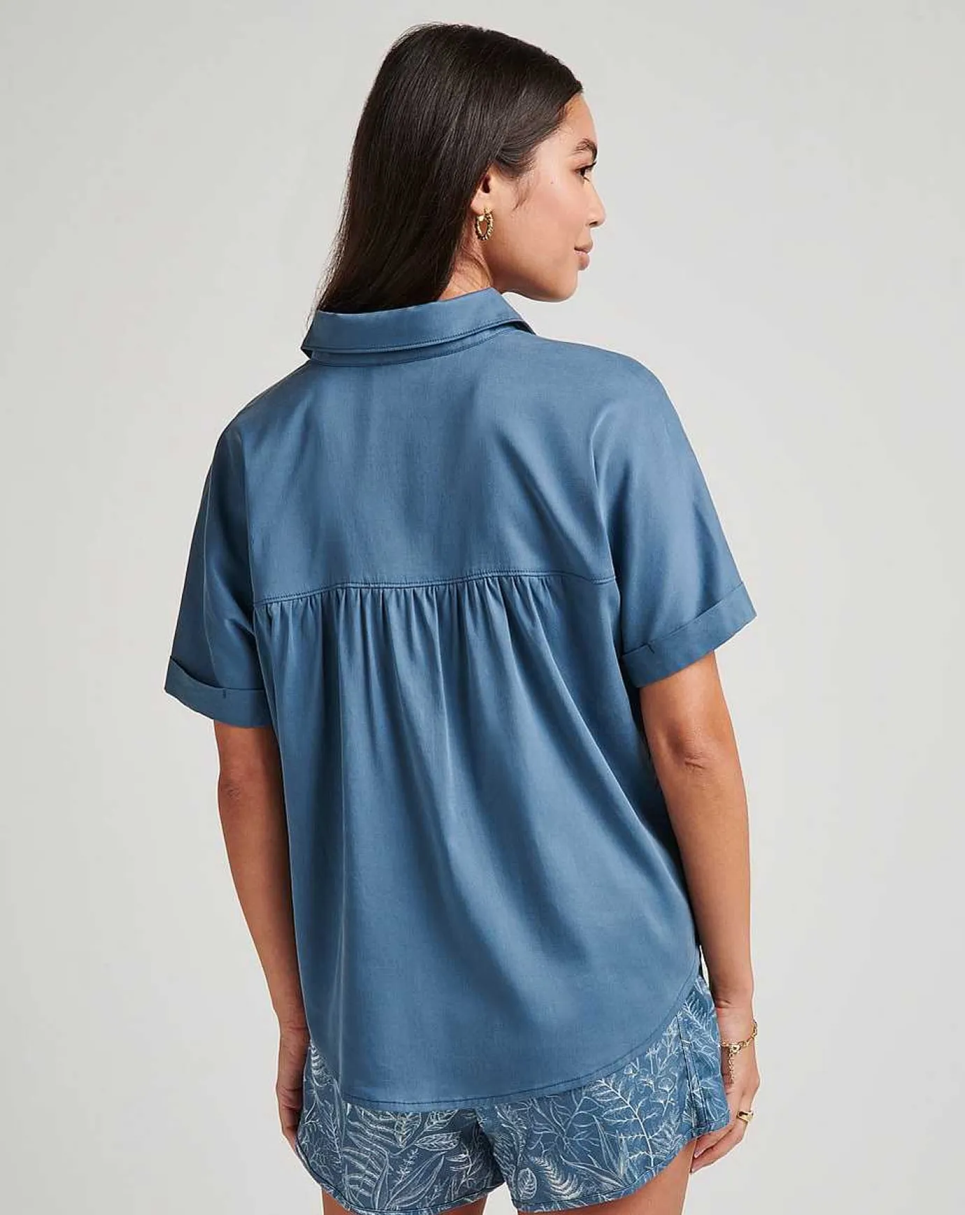 TravisMathew Seaside Bliss Tie Front Top> Shirts & Tops
