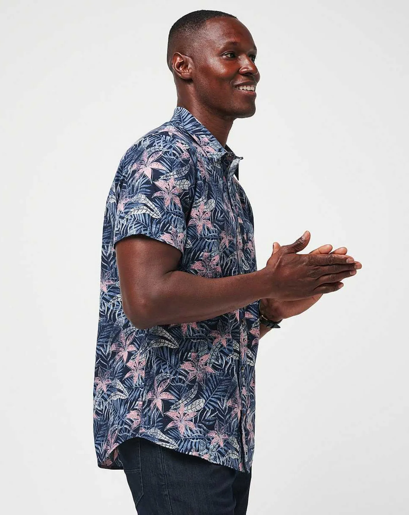 TravisMathew Shoot The Channel Button-Up> Button-Ups