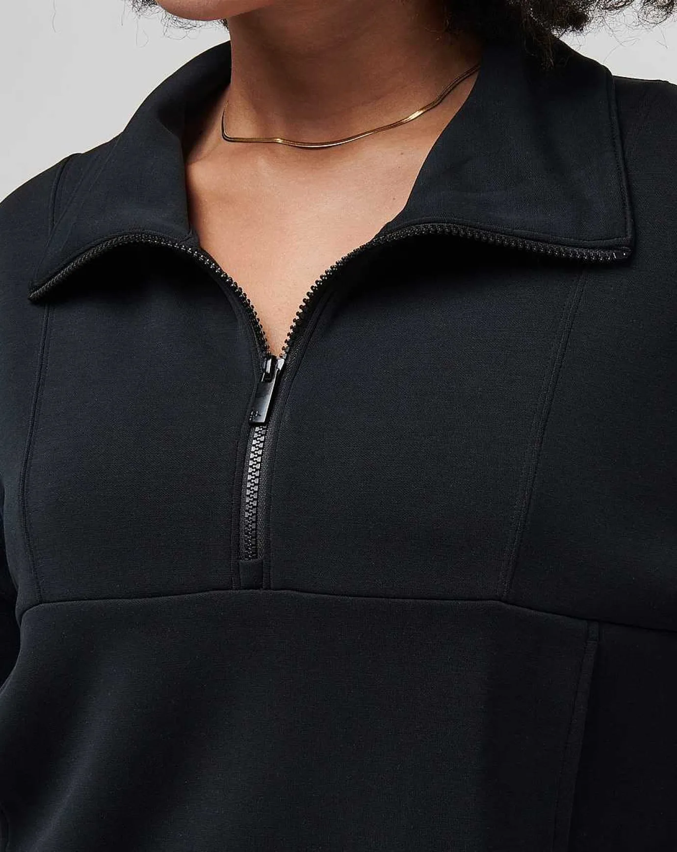 TravisMathew Skyloft Soft Half Zip> Hoodies & Pullovers