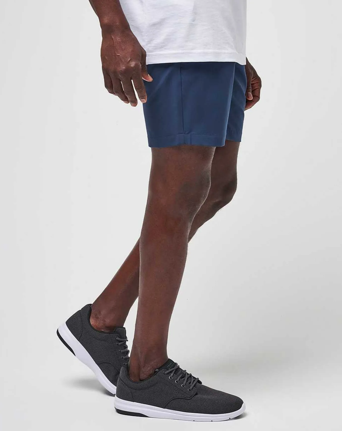 TravisMathew Tech Chino Short 8In> Shorts