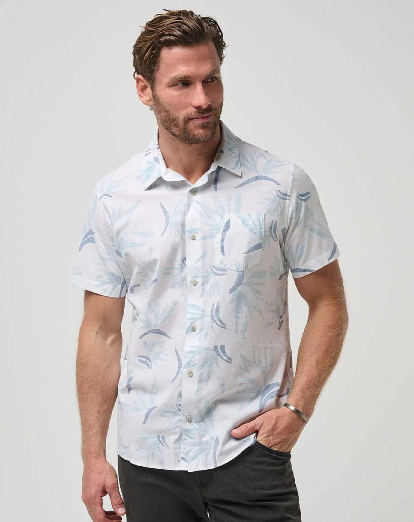 TravisMathew The Thick Of It Button-Up> Button-Ups
