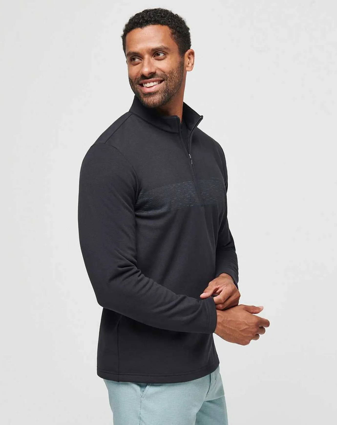 TravisMathew Upgraded Chest Stripe Quarter Zip> Quarter Zips