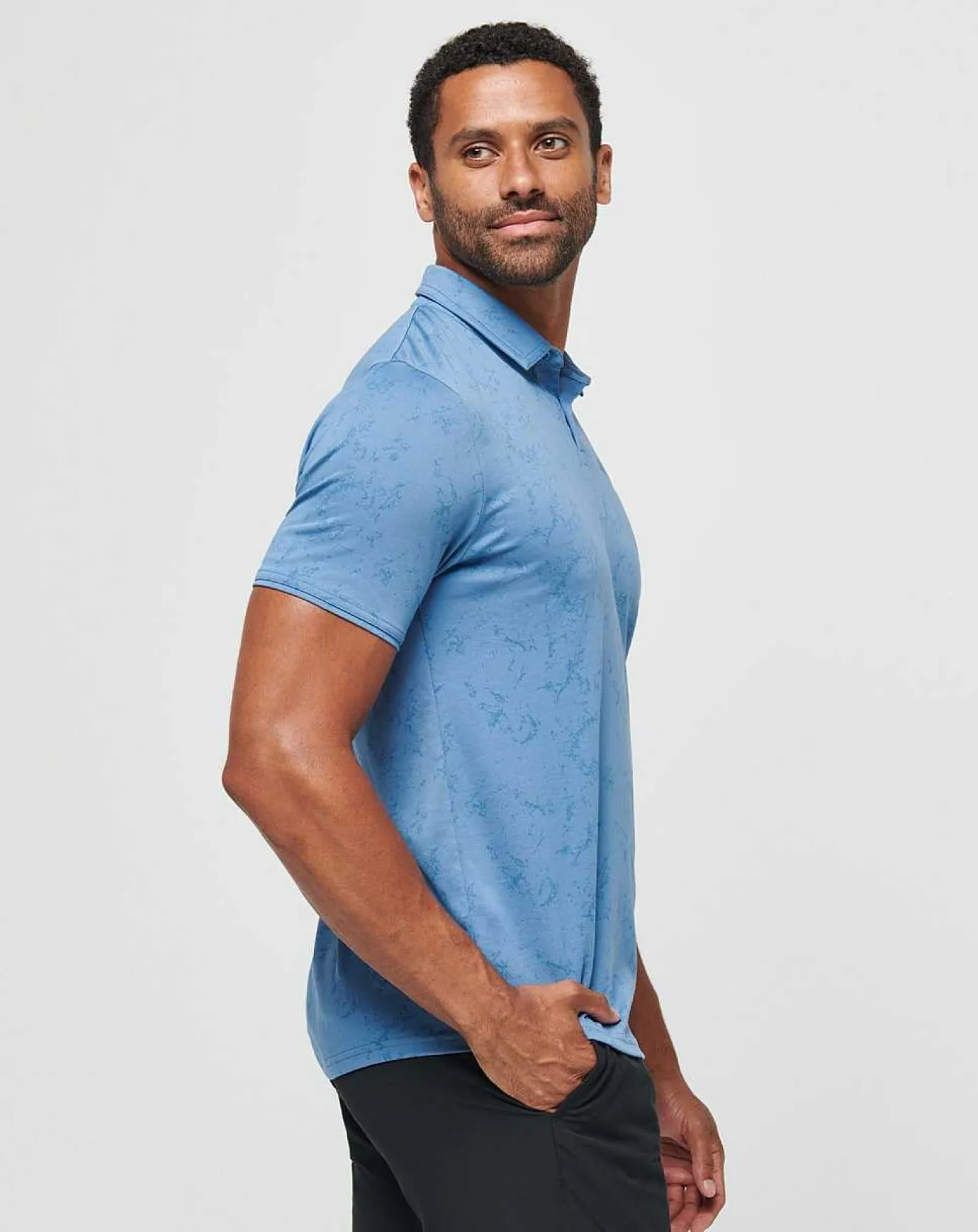 TravisMathew Warmer Tides Scoop Polo> Polos