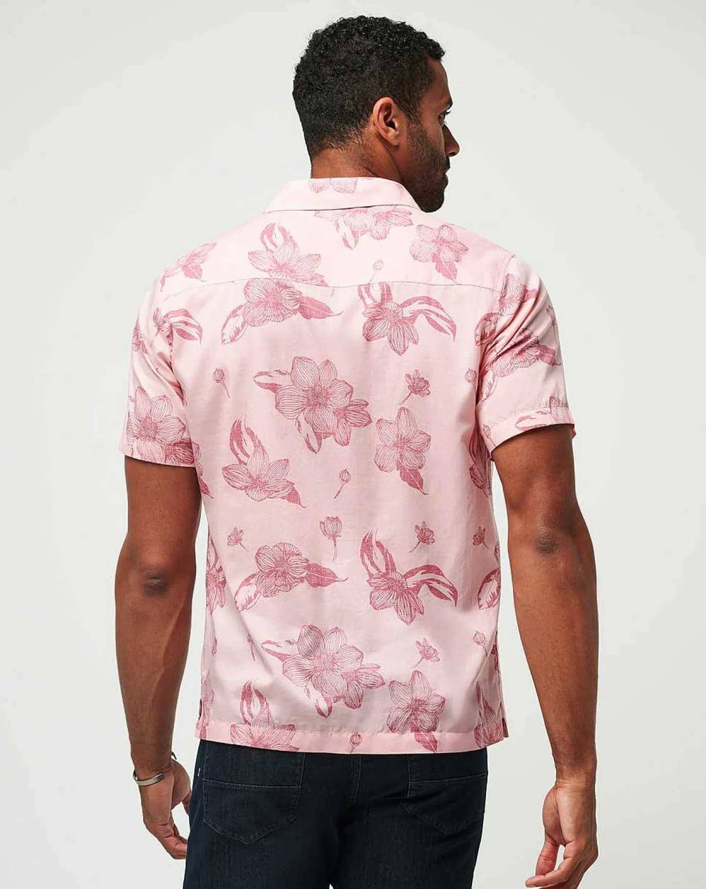 TravisMathew Yacht Rockin Button-Up> Button-Ups