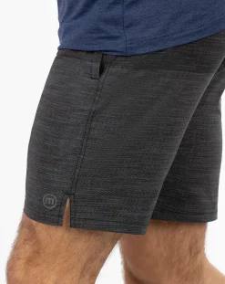 TravisMathew Zipline 2.0 Active Short 7.5In><noscript><img width=